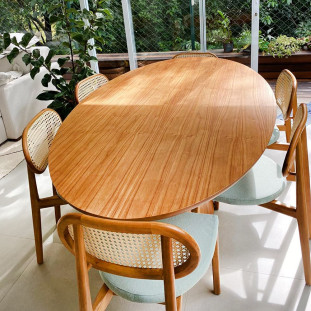 Conjunto Mesa de Jantar Arezzo 1,80mx1,00m Tampo Laminado com 6 Cadeiras Girassol em Madeira Maciça